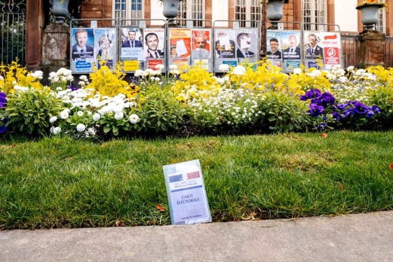 Four Frances in a stand-off