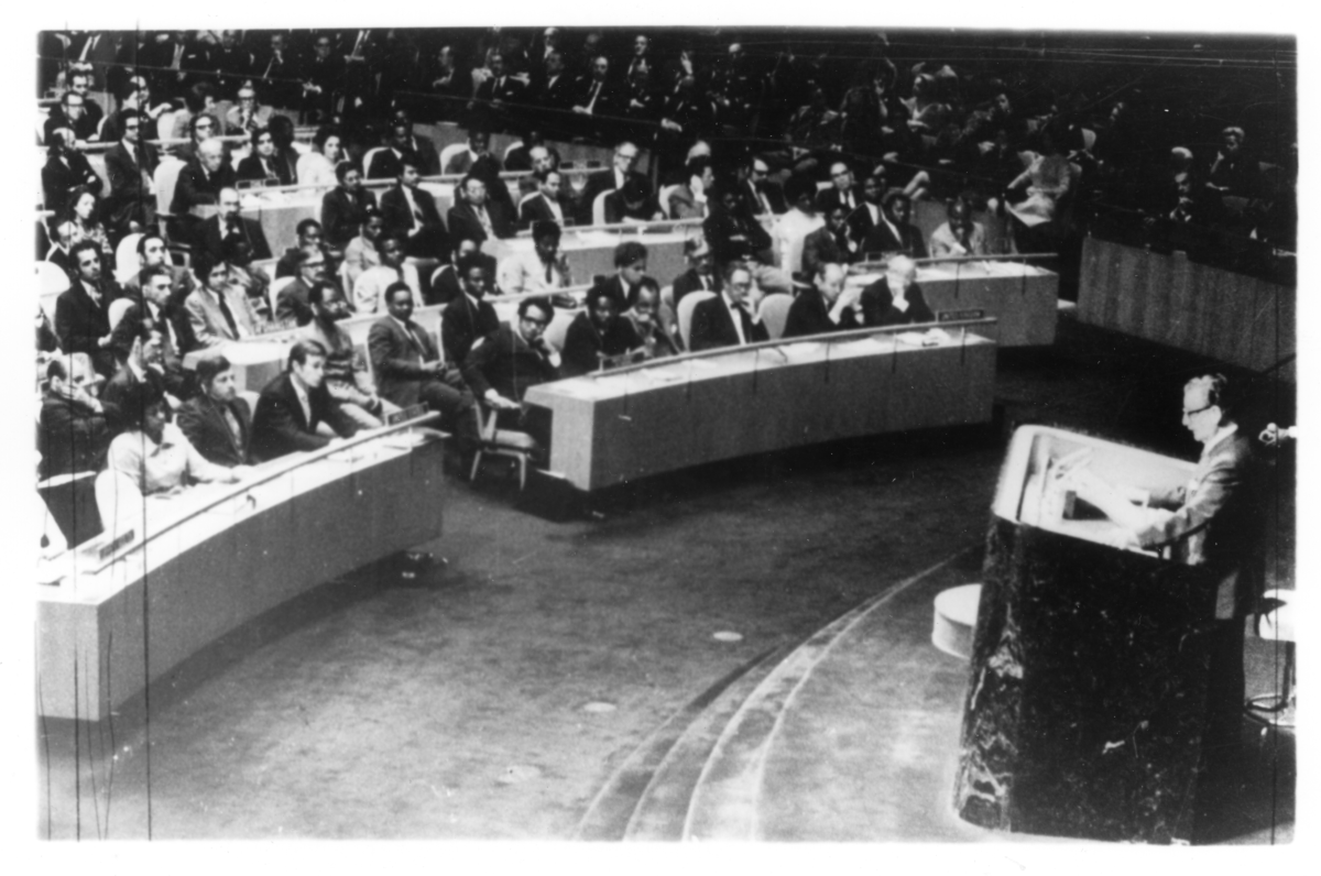 Salvador Allende: respect for the world