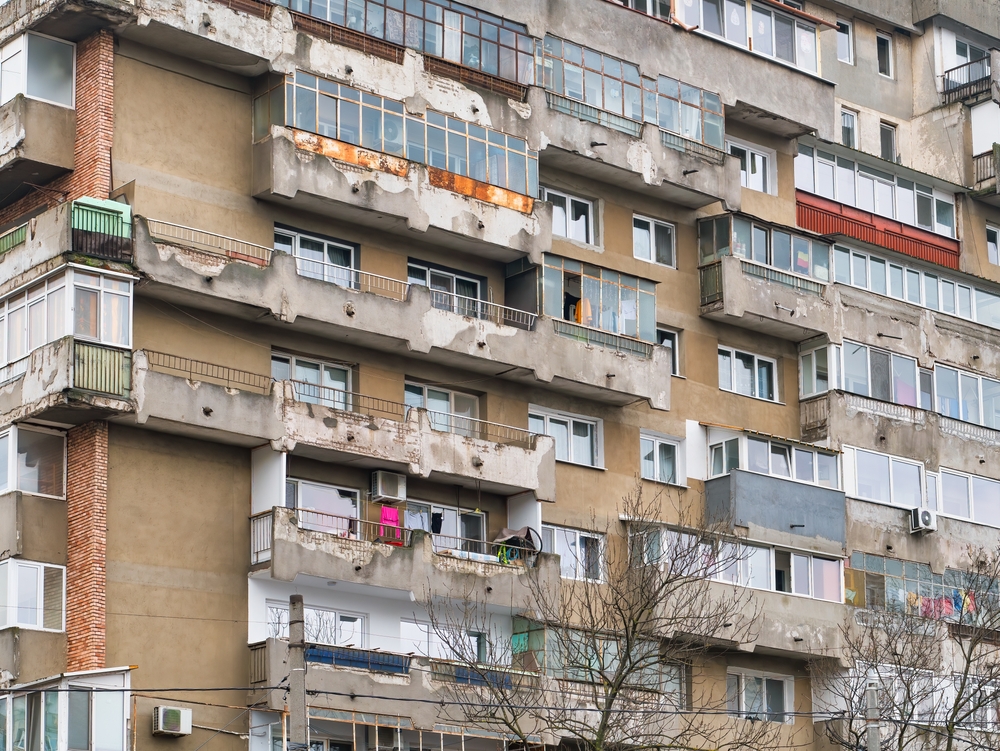 Assessing the inflation crisis: a social-ecological misery index for Europe